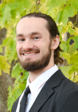 Clayton Thomas Headshot