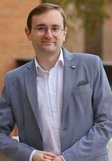 Michele Bisceglia Headshot